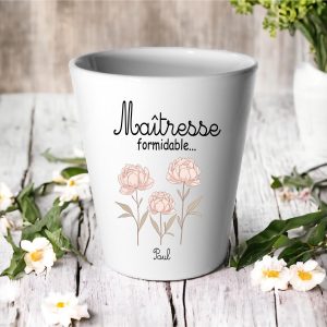 Petit cache-pot Maîtresse formidable personnalisé – Pot en céramique avec fleurs roses – Cadeau pour la maîtresse avec prénom