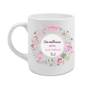 Mug “Une maîtresse en or – Cadeau personnalisé fin d’année scolaire – Tasse céramique 325 ml – Prénom enfant & motif floral rose