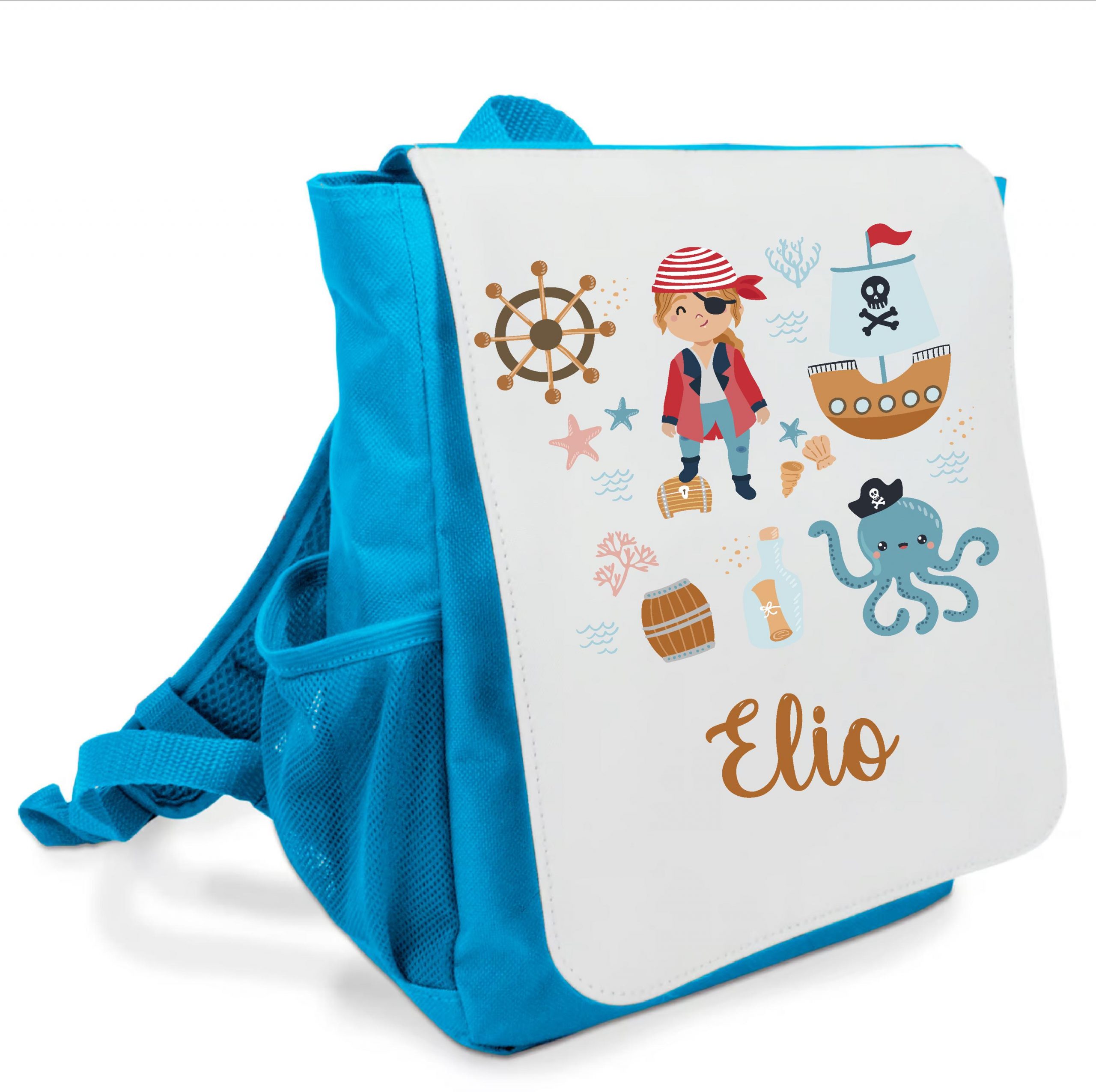 Sac à dos bleu avec prénom personnalisé et décor pirate : bateau, trésor, poulpe et petit pirate. Idéal pour la maternelle ou la crèche.