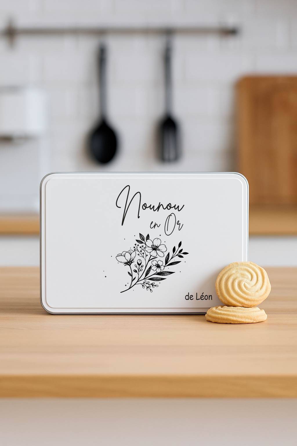 Boîte à biscuits personnalisée "Nounou en Or" – Cadeau nounou original – Boîte métal avec prénom de l’enfant – Idée cadeau fête des nounous ou Noël