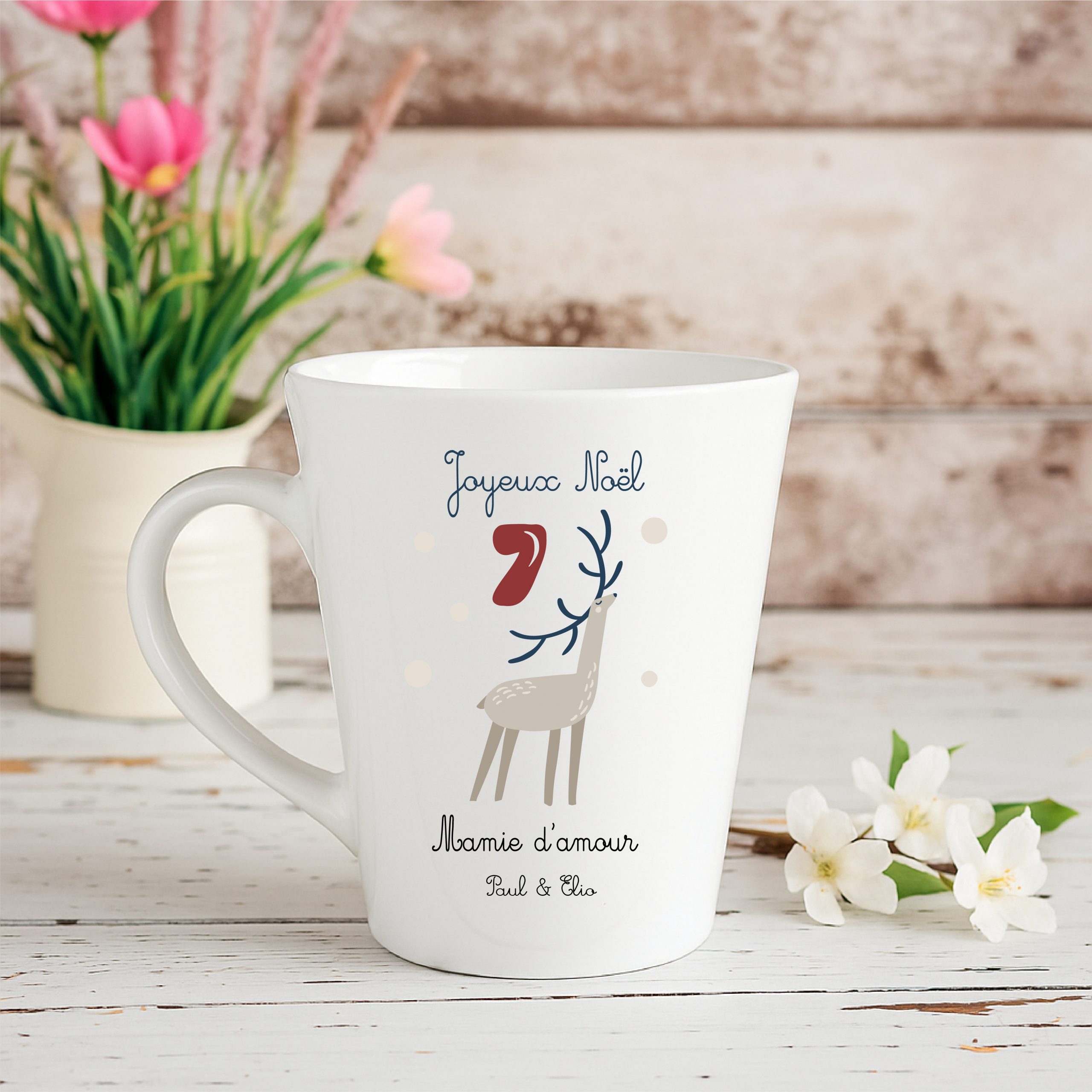 Mug Joyeux Noël personnalisable — Texte modifiable (Mamie, Marraine, Tata, Nounou…) + Prénoms — Cadeau Noël personnalisé famille — Tasse renne – Image 5