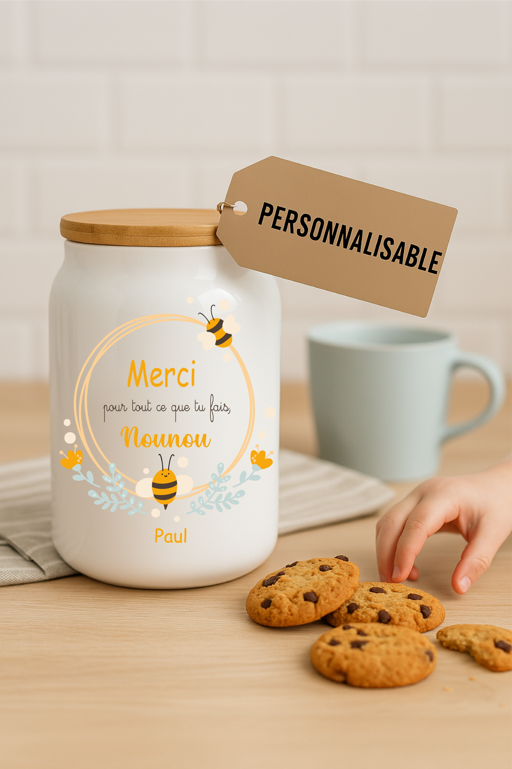 Pot à cookies personnalisable 500 ml “Merci Nounou” – Cadeau nounou abeilles – Cadeau fête des nounous ou Noël – Pot à biscuits céramique avec couvercle bambou – Image 2