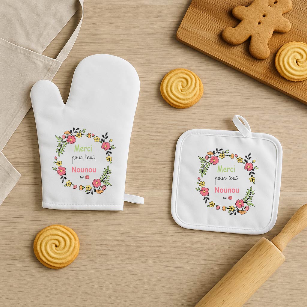 Set gant et manique personnalisés – Merci pour tout Nounou – Cadeau fête des nounous ou Noël – Cadeau fin d’année assistante maternelle – Personnalisé avec prénom – Bébé Panda – Image 3