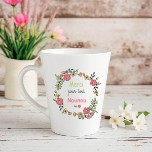 Mug conique “Merci pour tout Nounou” personnalisé – Cadeau nounou Noël ou fin d’année – Tasse fleurie Bébé Panda