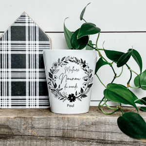 Cache-pot “Nounou en Or” personnalisé – Cadeau Nounou fin d’année ou Noël – Pot céramique prénom –