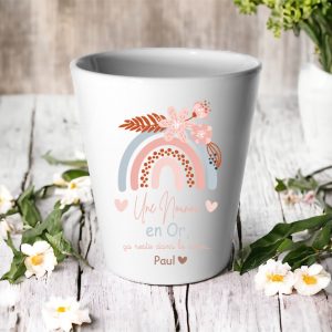 Cache-pot “Une Nounou en Or” personnalisé – Cadeau nounou fin d’année ou Noël – Arc-en-ciel pastel –