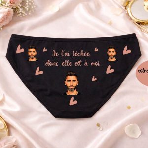 Culotte Femme Personnalisée Photo Cartoon – Je l’ai léchée donc elle est à moi – Effet Dessin IA – Cadeau Couple – Tailles S à XXL