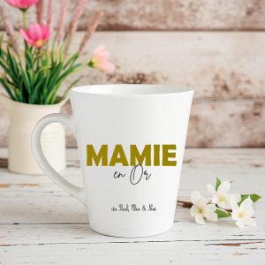 Mug conique Mamie en Or – Cadeau Fête des Mamies – Mug mamie personnalisé – Cadeau grand-mère – Mug avec prénoms